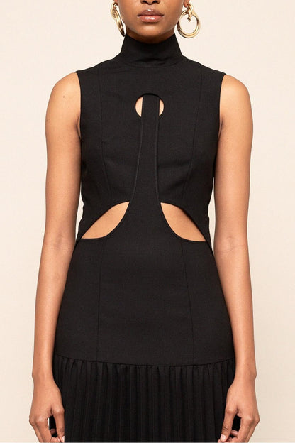 Vestido largo plisado con aberturas