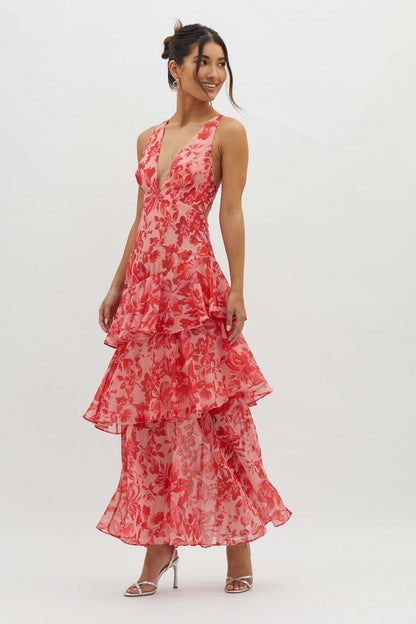 Vestido largo con volantes y espalda de tiras