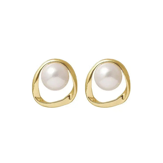 Golden Pearl Earrings