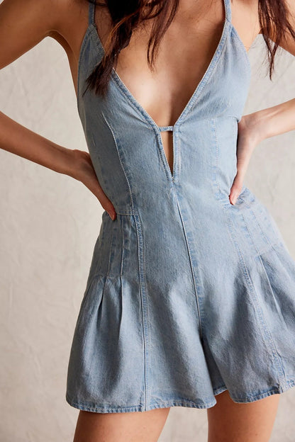 Sara V-neck Ruffle Hem Knit Mini Dress